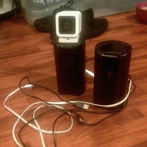 Canari Black and White Digital Camera